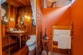 Royal Thai Villas Phuket