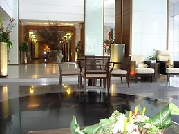 Baan Sathorn Riverfront