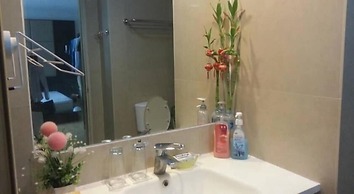 Baan Sathorn Riverfront