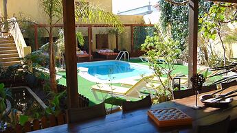 Casa Mestre Guesthouse