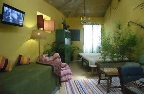 Casa Mestre Guesthouse