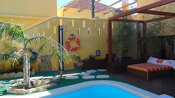 Casa Mestre Guesthouse