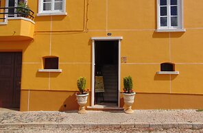 Casa Mestre Guesthouse