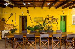 Casa Mestre Guesthouse