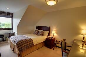 Strathburn Hotel Inverurie by Compass Hospitality