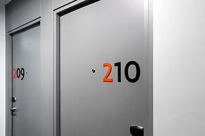 Red Planet Bangkok Surawong