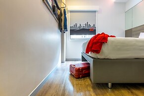 Red Planet Bangkok Surawong