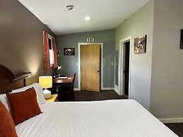 Iveys Motor Lodge Houlton