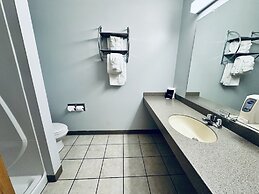 Iveys Motor Lodge Houlton