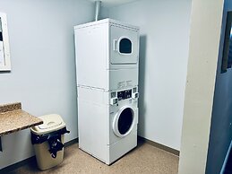 Iveys Motor Lodge Houlton