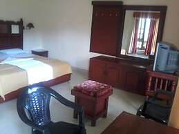 Jungle Palace Homestay