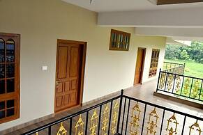 Jungle Palace Homestay