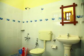 Jungle Palace Homestay