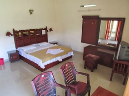 Jungle Palace Homestay