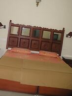 Jungle Palace Homestay