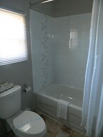 Le Pirate Motel & Camping