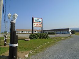 Le Pirate Motel & Camping