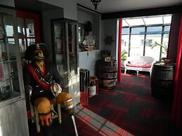 Le Pirate Motel & Camping