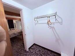 Tomahawk Motor Lodge By OYO Riverton US-26