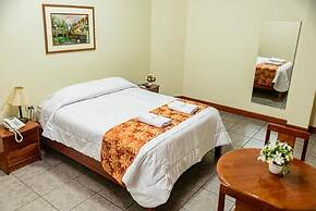 Hotel Oro Verde & Suites