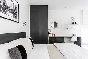 Frame Hotel - Treehouse (formerly Kimber Modern)