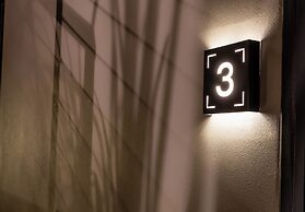 Frame Hotel - Treehouse (formerly Kimber Modern)