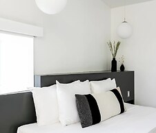 Frame Hotel - Treehouse (formerly Kimber Modern)