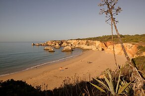 Interpass VAU Hotel & Apartaments