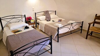 Kykladonisia Traditional Settlement