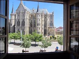 Hotel Gaudí