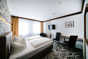 Central City Hotel