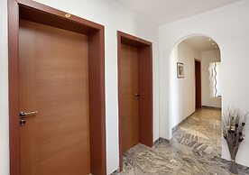 Central City Hotel