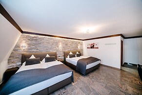 Central City Hotel