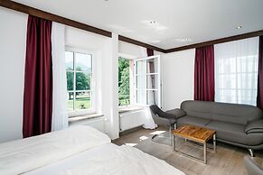 Central City Hotel