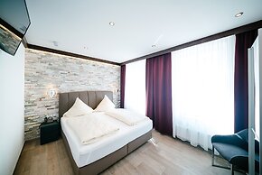 Central City Hotel