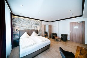 Central City Hotel