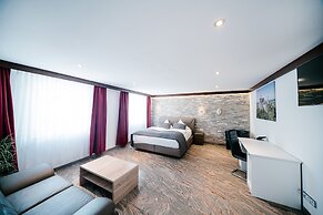 Central City Hotel