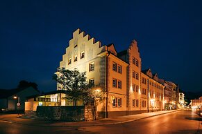 Central City Hotel