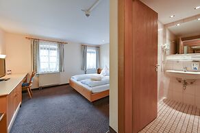 Hotel Weinbauer