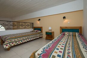 Blue Lagoon by Estia