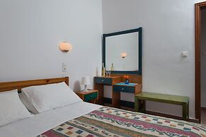 Blue Lagoon by Estia