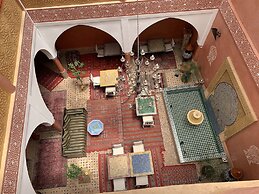 Riad Losra
