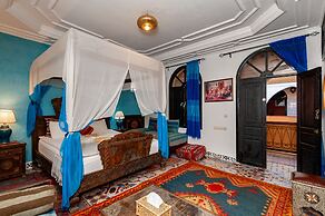 Riad Losra