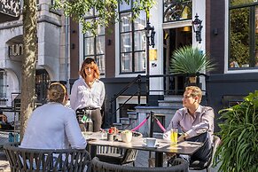 Mister Highland Hotel