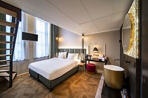 Mister Highland Hotel