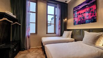 Mister Highland Hotel