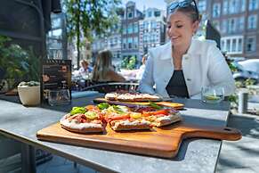 Mister Highland Hotel