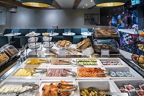 Mister Highland Hotel