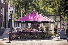 Mister Highland Hotel