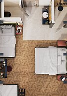 Mister Highland Hotel